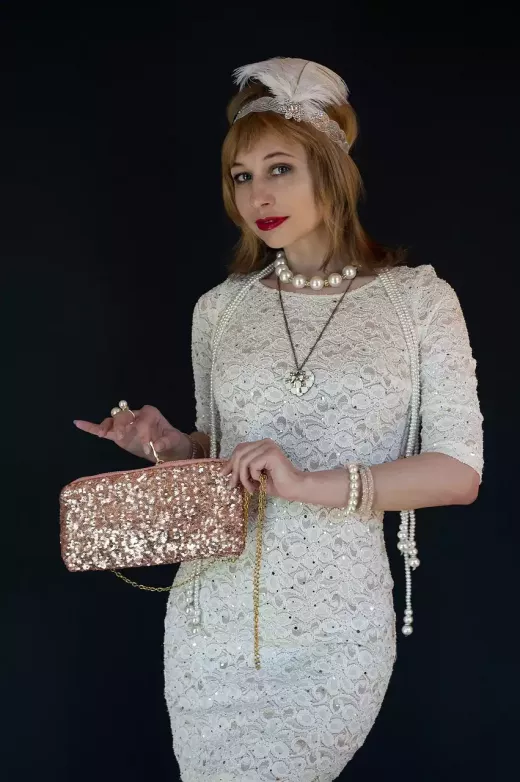 Top 5 Designer Clutches to Make a Statement on Special Occasions